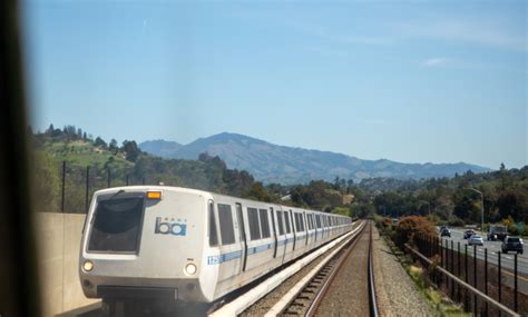 BART service resumes between SF and East Bay after major delays
